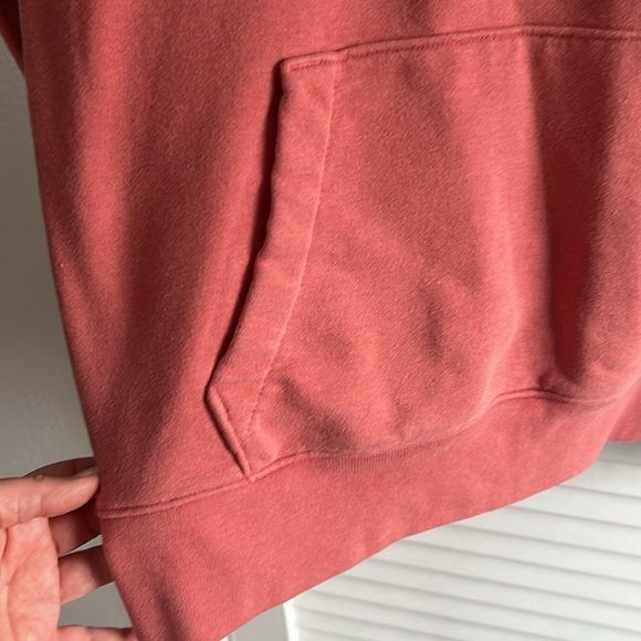 Men’s Hollister Salmon Colored Hooded Sweatshirt Small - Picture 5 of 6